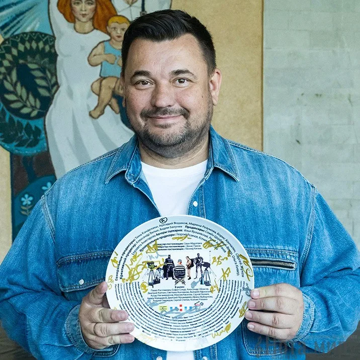 Запустили съемки нового сериала от "Руки вверх продакшн" для ТНТ