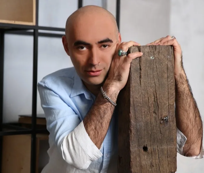 "Русские непобедимы". Интервью известного экстрасенса Зираддина Рзаева