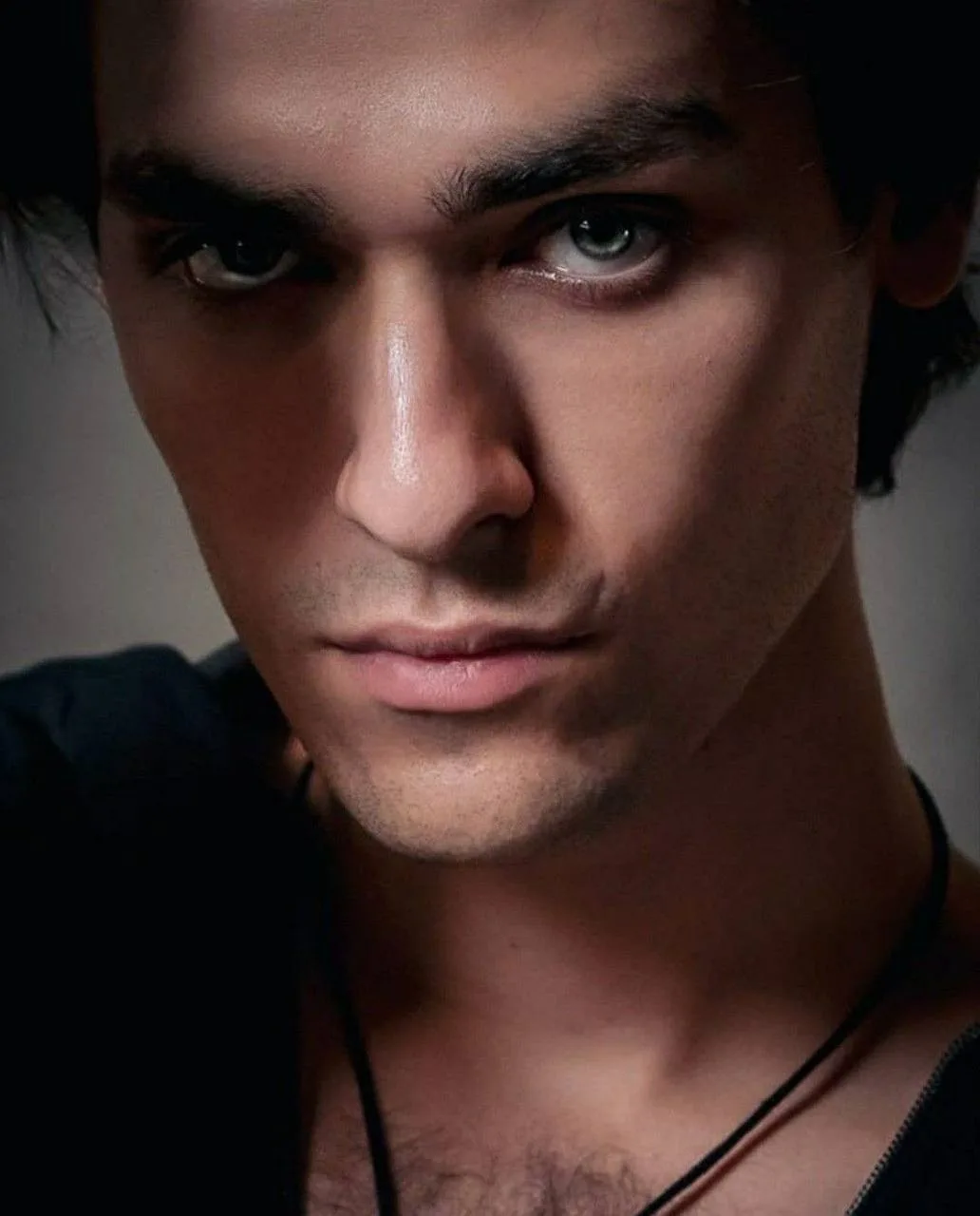 Олег Шепс. Из медиума в музыканты