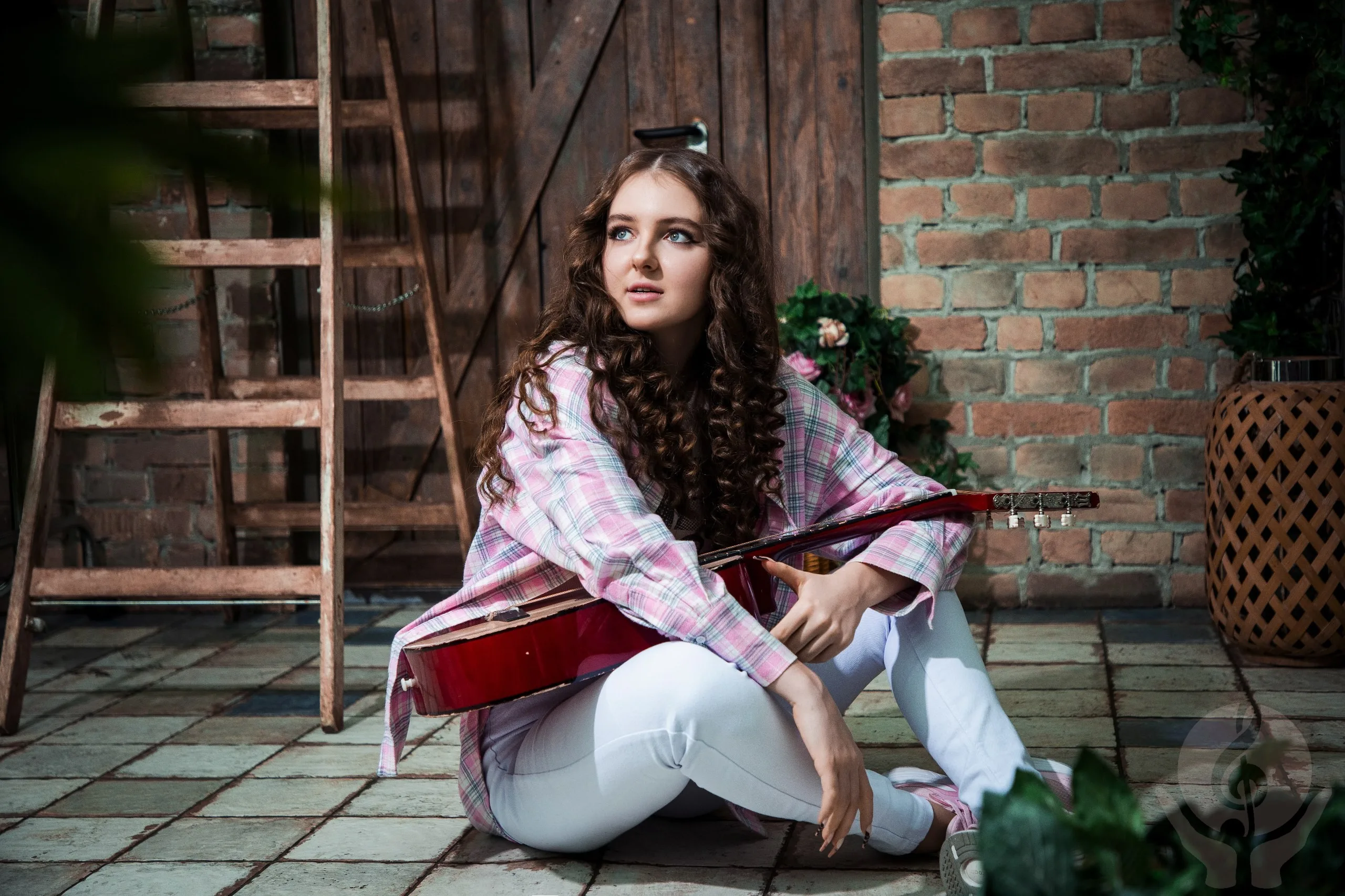 L Di8 - Качели. Обзор релиза