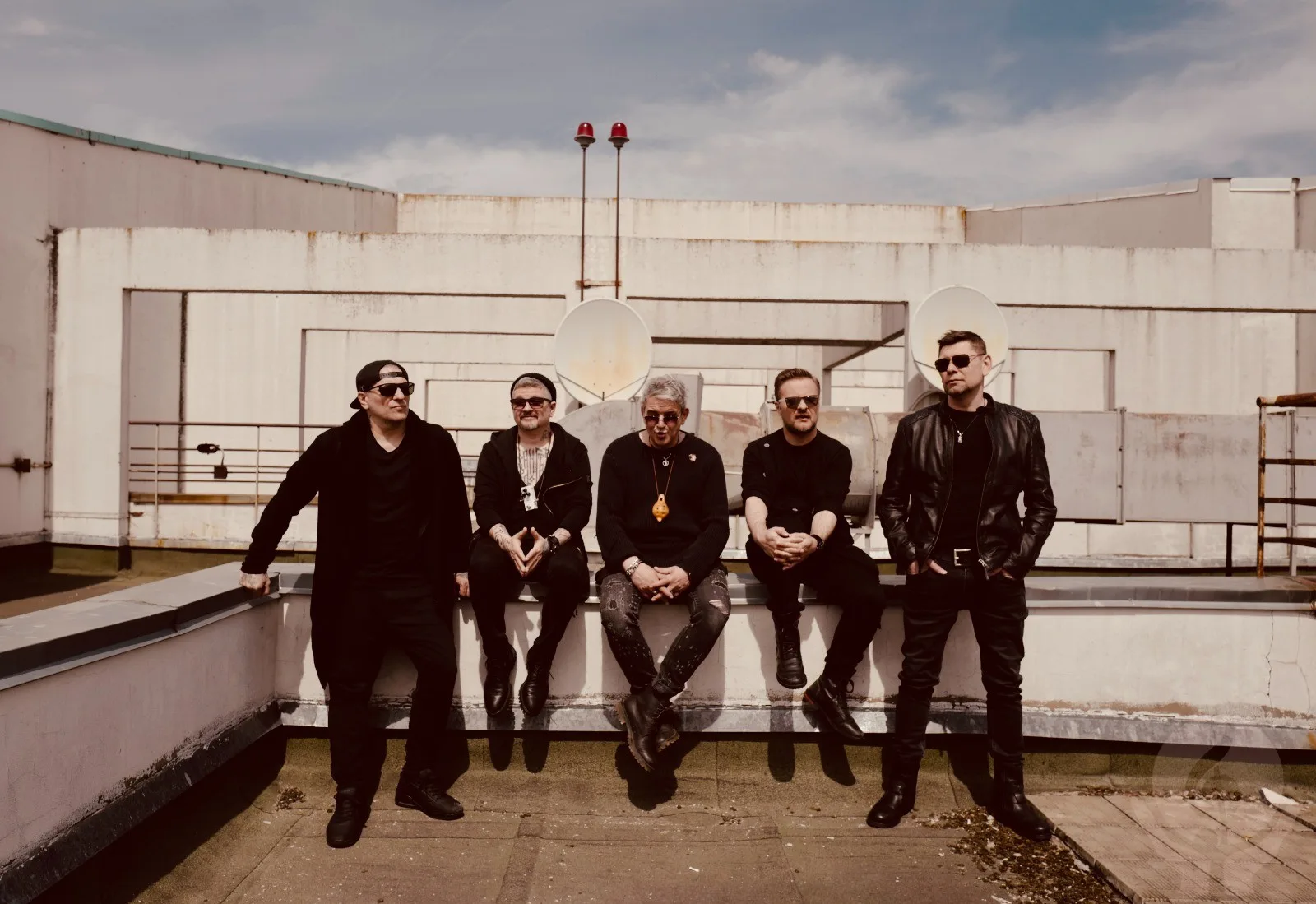 7Б - Огни. Обзор релиза