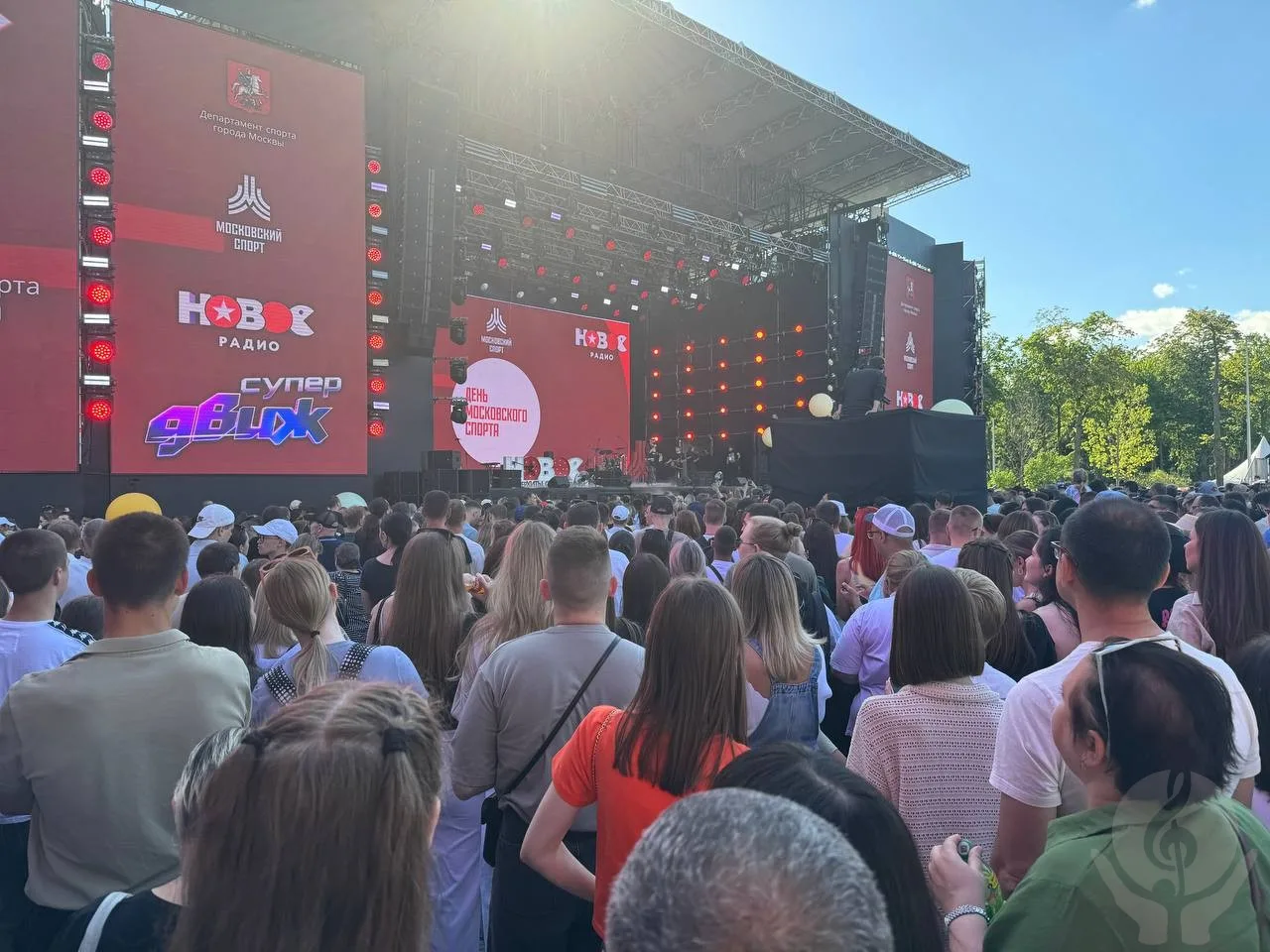 Новое Радио СуперДвиж состоялся в Лужниках