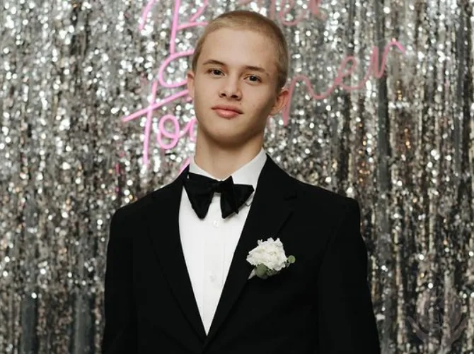 Леон Кемстач выпустит дебютный альбом