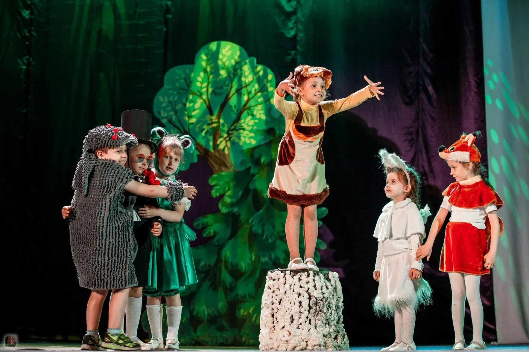 Дан старт федеральному проекту «Всероссийский ежегодный конкурс школьных театров»