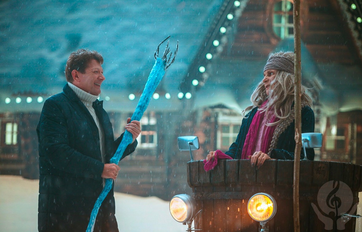 Баба Яга - лидер проката. "Музыка рождалась словно по волшебству" - Оксана Почепа