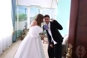 Оксана Почепа (Акула) и Игорь Бабаев на съемках шоу «Ну-ка, все вместе!»