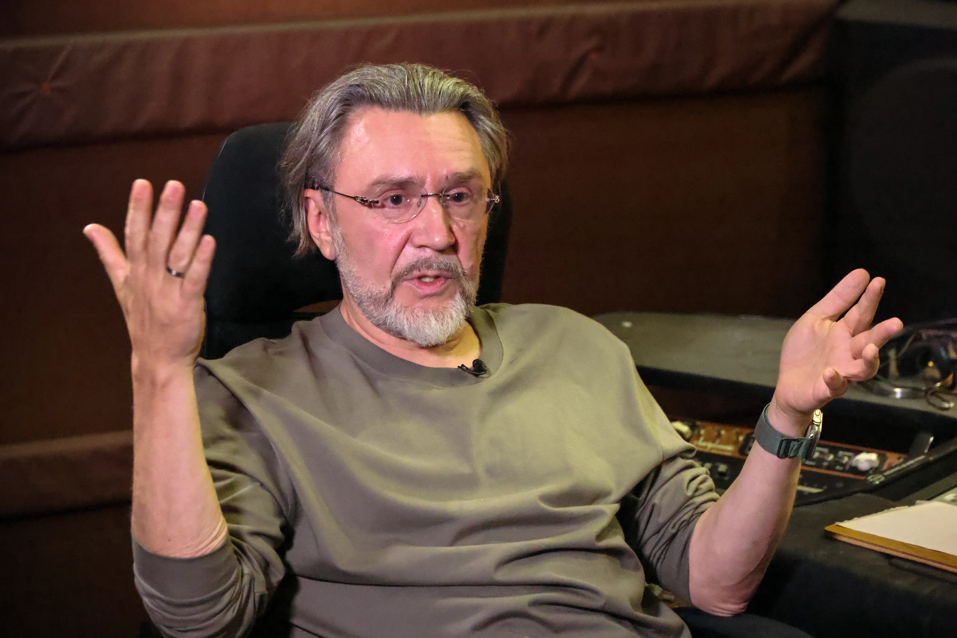 Сергей Шнуров: «Я трибун народа. Если бы он говорил “сударь” — я бы писал иначе»