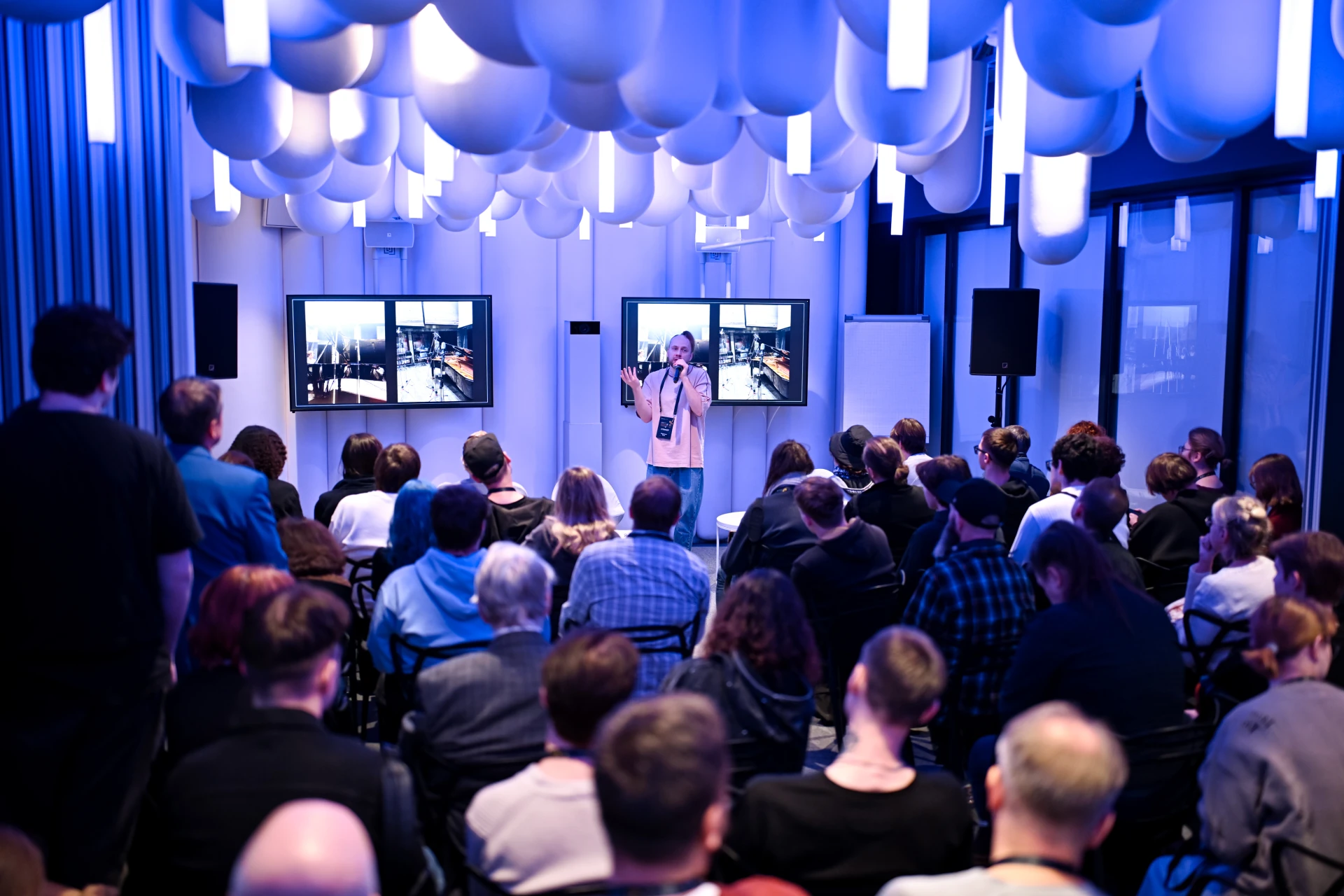 Творение записи, а не регистрация событий