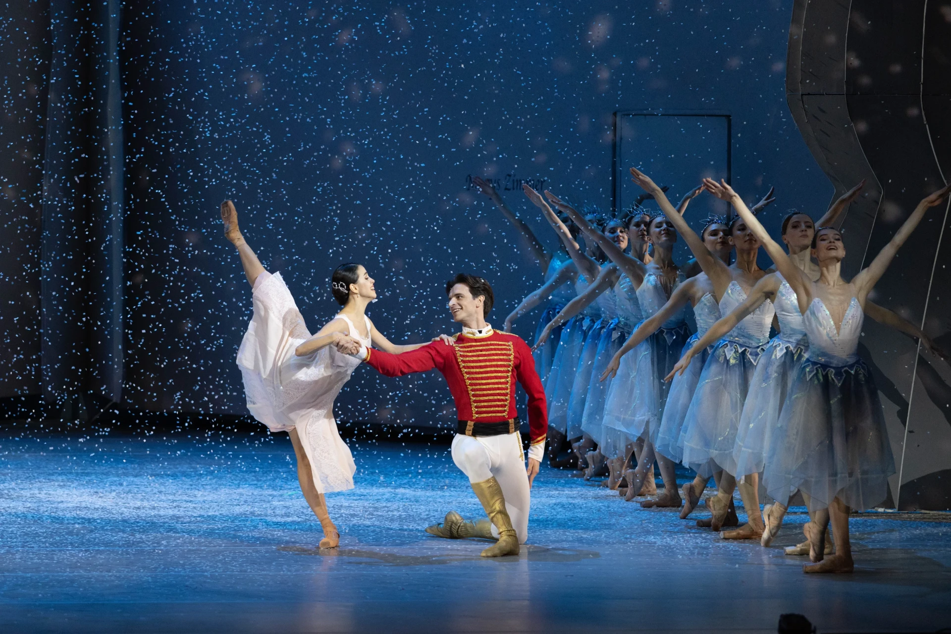 Темный гофмановский сон: Мариинка отмечает 25 лет «Щелкунчика» Михаила Шемякина