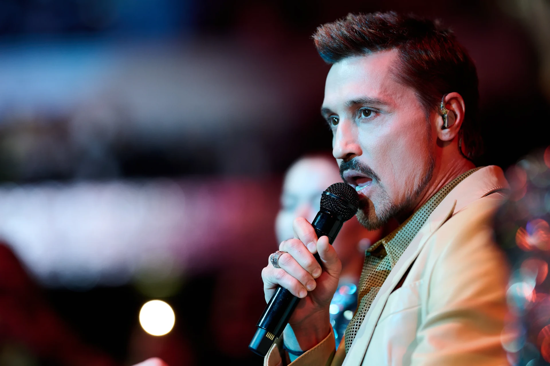 Дима Билан трогательно поздравил Яну Рудковскую: теплота, творчество и дружба в одном посте