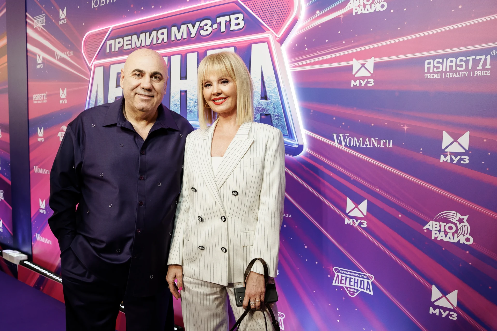 Иосиф Пригожин опубликовал видео с Валерия в день своего 57-летия