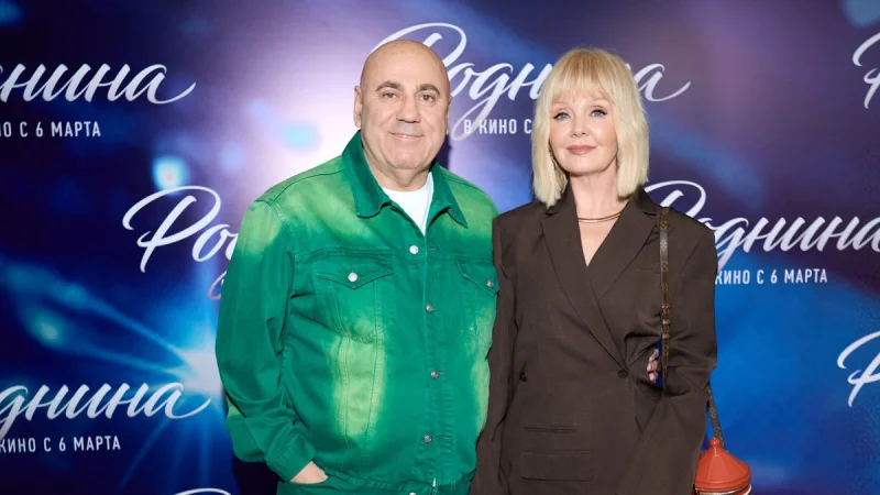 Любовь в деталях: как Иосиф Пригожин поздравил Валерию с 58-летием — торт, технологии и нежные слова