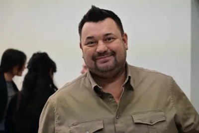 Сергей Жуков вспомнил, как приехал покорять Москву с одним чемоданом