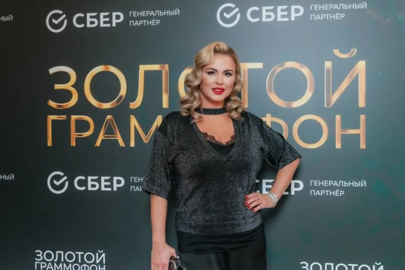 «Из меня получится хороший политик»: Анна Семенович задумалась о карьере в Госдуме
