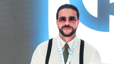 Роскошь, скорость и атмосфера MTV: Тимати устроил грандиозную вечеринку в стиле нулевых