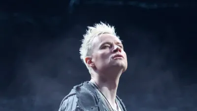 Shaman резко ответил хейтерам: «Патриот должен молчать и изредка реветь с медведем?»